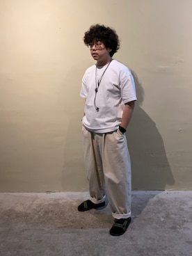 「PULL&BEAR（プルアンドベア）のアイテム（トップス）」を使った、Dickson Kuiさん（メンズ・160cm）の夏コーディネート