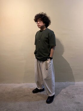 「PULL&BEAR（プルアンドベア）のアイテム（トップス）」を使った、Dickson Kuiさん（メンズ・160cm）の夏コーディネート