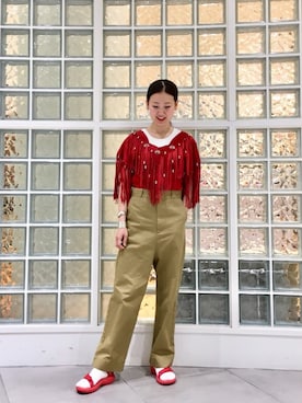 「アイテム（チノパンツ）」を使った、たてやんさん（レディース・168cm）の春コーディネート