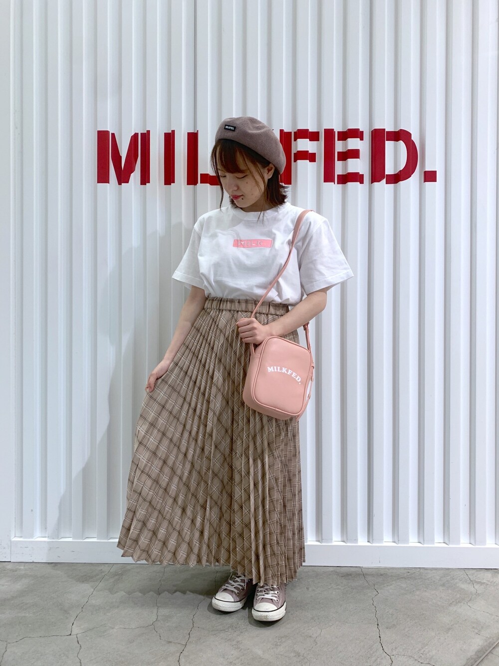 「春夏コーデ、おしゃれさんと繋がりたい、低身長コーデ、Tシャツ、スカート、今日のコーデ、ミルクフェド、MILKFED.」｜「MILKFED.のMILKFED. LOGO BERET（ハンチング/ベレー帽、ベージュ系）」を使った、三浦真里奈さん（レディース・149cm）の春コーディネートの1枚目の写真