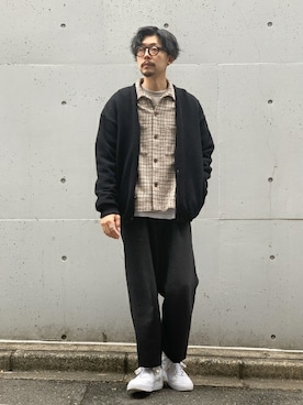 「417 EDIFICE（フォーワンセブンエディフィス）のアイテム（スウェット）」を使った、タカハシ ヒロキさん（メンズ・173cm）の冬コーディネート