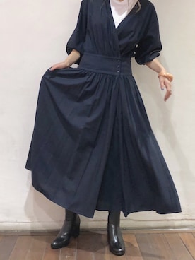 「ADAM ET ROPE'（アダムエロペ）のアイテム（ワンピース）」を使った、ジ マさん（レディース・162cm）の秋コーディネート