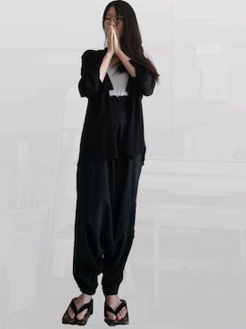 「ジェンダーレス部」｜「アイテム（つなぎ/オールインワン）」を使った、圭さん（レディース・174cm）の夏コーディネート