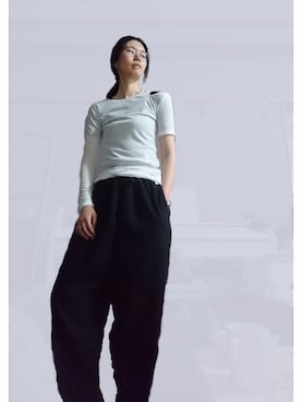 「Ground Y（グラウンドワイ）のアイテム（スラックス）」を使った、圭さん（レディース・174cm）の夏コーディネート