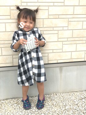 「H&M（エイチ・アンド・エム）のアイテム（シャツワンピース）」を使った、SAHOさん（キッズ・90cm）の秋コーディネート
