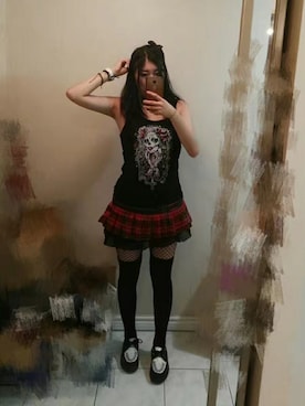 「原宿」｜「アイテム（ビーチサンダル）」を使った、Inory Zhangさん（レディース・170cm）の夏コーディネート