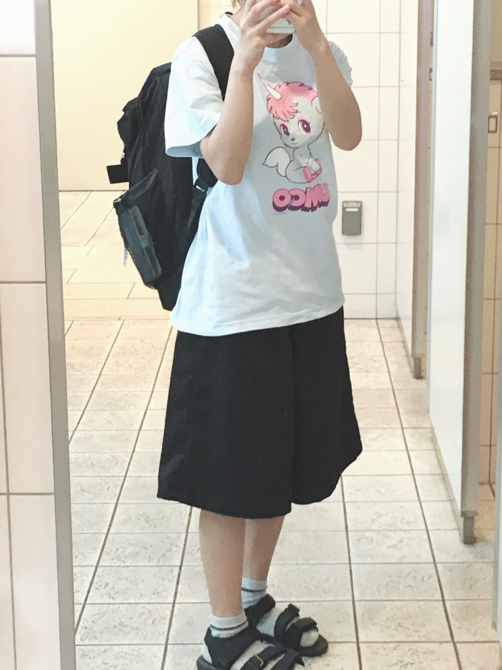 「駅姿見」｜「ぺりぺりのアイテム（サンダル、ブラック系）」を使った、かめキチ🍊さん（レディース・149cm）の春コーディネートの1枚目の写真
