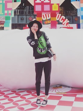 「MONKI（モンキ）のアイテム（帽子）」を使った、Eriko_Kusoさん（レディース・167cm）の冬コーディネート