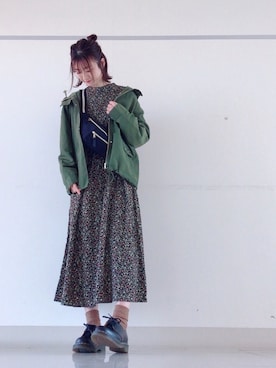 「サコッシュ」｜「アイテム（ブルゾン）」を使った、mi-n*さん（レディース・158cm）の春コーディネート