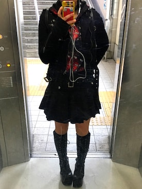 「SLY（スライ）のアイテム（ライダースジャケット）」を使った、𓃟さん（レディース・155cm）の冬コーディネート