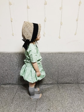 「Mini Rodini（ミニロディーニ）のアイテム（スカート）」を使った、Omoさん（キッズ・90cm）の春コーディネート