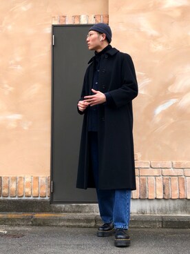 「Calvin Klein（カルバン・クライン）のアイテム（ステンカラーコート）」を使った、SIMONさん（メンズ・182cm）の冬コーディネート