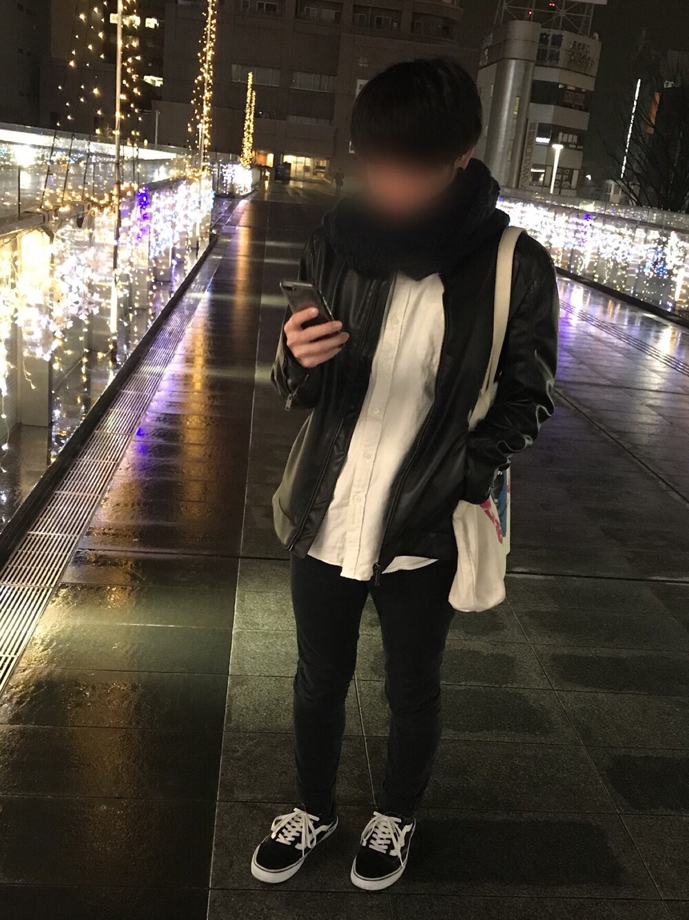 「ZARA、WEGO、ライダース、スヌード、VANS、GU、プチプラ、冬」｜「ZARAのアイテム（ライダースジャケット、ブラック系）」を使った、ゆずさん（メンズ・165cm）の冬コーディネートの1枚目の写真