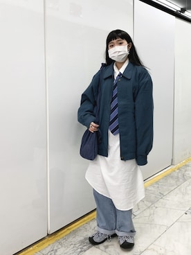 「KEEN（キーン）のJASPER / ジャスパー（スニーカー、ブルー系）」を使った、zoeeeさん（レディース・155cm）の冬コーディネート