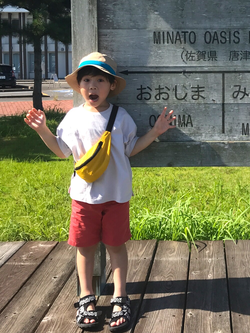 「キッズコーデ、夏、カジュアルコーデ、ビッグシルエット、5歳、年長、夏休み、長崎、壱岐島」｜「CIAOPANIC TYPYの【ママとおそろい】バックプリントTEE（Tシャツ/カットソー、ホワイト系）」を使った、sou...iさん（キッズ・110cm）の夏コーディネートの1枚目の写真