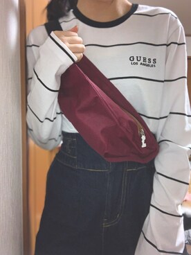 「Guess（ゲス）のアイテム（トップス、ホワイト系）」を使った、koyuさん（レディース・156cm）の冬コーディネート