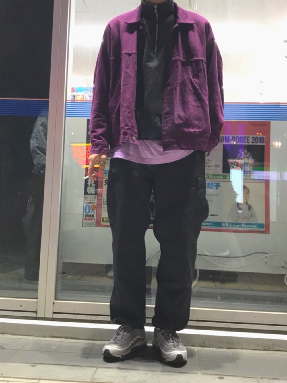 「おしゃれさんと繋がりたい、URU、URU TOKYO、AURALEE、ROTHCO、VANS、NIKE AIR MAX、スポーツミックス、ハーフジップパーカー」｜「URUのアイテム（ジャケット/アウター、パープル系）」を使った、.jpさん（メンズ・177cm）の春コーディネートの1枚目の写真