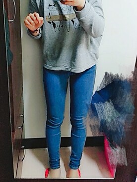 「NET（ネット）のアイテム（パンツ）」を使った、陽久さん（レディース・154cm）の春コーディネート