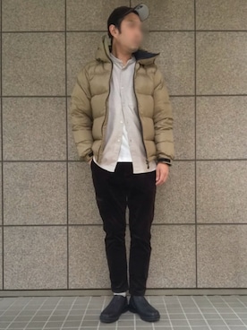 「オフホワイト」｜「アイテム（キャップ）」を使った、YOU39さん（メンズ・178cm）の冬コーディネート