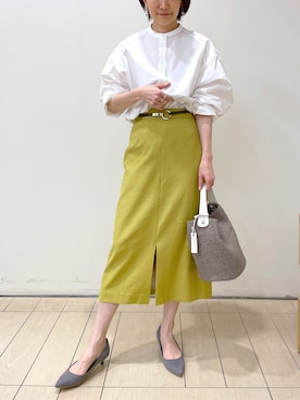 「RIVE DROITE（リヴドロワ）のニュアンスモチーフイヤリング（イヤリング）」を使った、IKUKOさん（レディース・161cm）の冬コーディネート