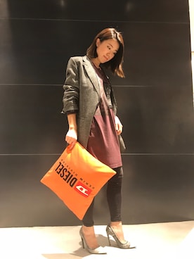「アイテム（その他雑貨、オレンジ系）」を使った、shioさん（レディース・161cm）の秋コーディネート