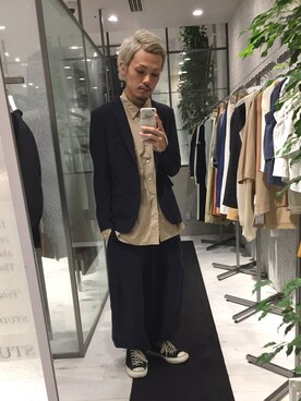 「STUDIOUS（ステュディオス）のSTUDIOUS ストレッチユーティリティジャケット（テーラードジャケット、ブルー系）」を使った、たにもとさん（メンズ・175cm）の夏コーディネート