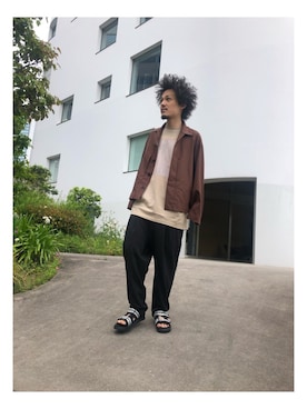 「markaware（マーカウェア）のアイテム（トップス）」を使った、たにもとさん（メンズ・175cm）の春コーディネート