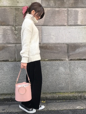 「ベロア」｜「アイテム（雑貨/ホビー）」を使った、Sayaka͛♡꒰･･ﾐ ͛꒱さん（レディース・156cm）の冬コーディネート