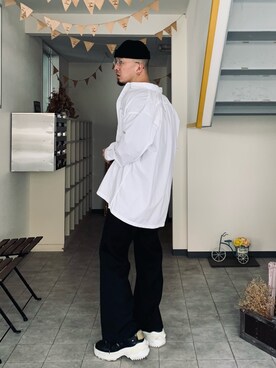 「BOTTER（ボッター）のアイテム（パンツ）」を使った、massuさん（メンズ・174cm）の秋コーディネート