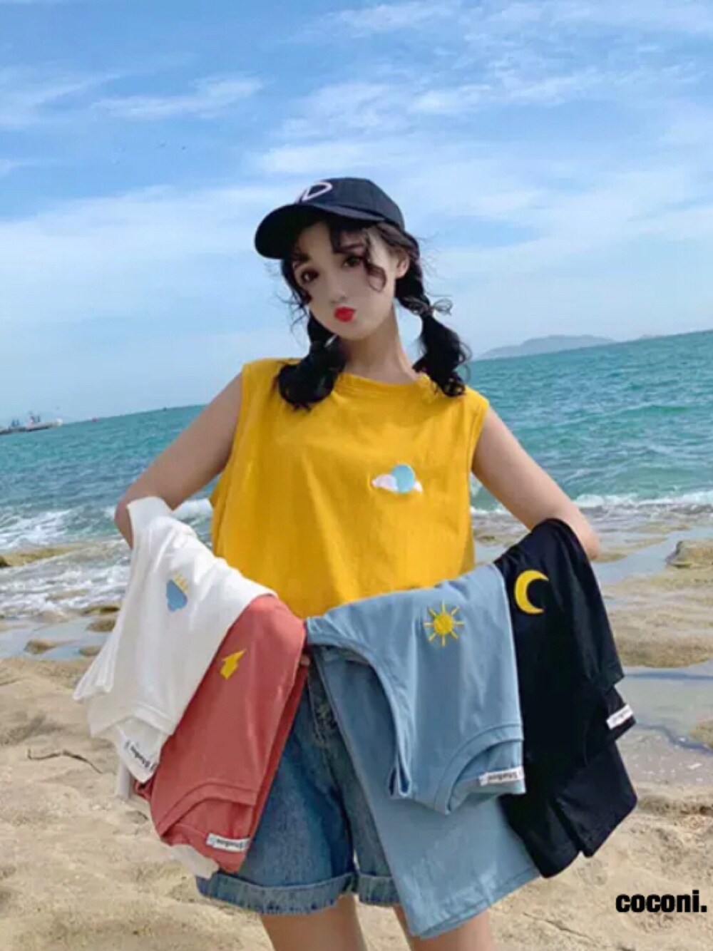 「シンプル、大人カジュアル、まだまだ暑い、まだまだ夏、可愛い、なつこーで、ノースリーブ、カジュアル、カジュアルコーデ、ロゴ」｜「no brandのCO230: お天気ロゴタンクトップス（キャミソール、その他）」を使った、coconi.selectさん（レディース・165cm）の夏コーディネートの1枚目の写真