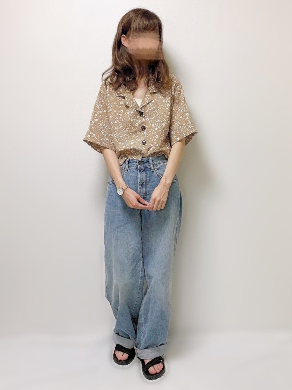 aikoさんの「ドット＆花柄アソートカイキンビッグシャツ（PairPair）」を使ったコーディネート