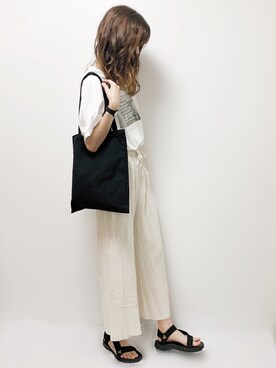 「DHOLIC(ディーホリック)のアイテム(エコバッグ/サブバッグ)」を使った、aikoさん(レディース・165cm)の夏コーディネート