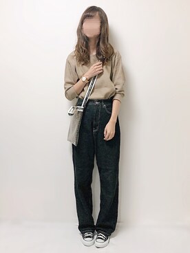「クルーネックTシャツ」｜「アイテム（その他）」を使った、aikoさん（レディース・165cm）の秋コーディネート
