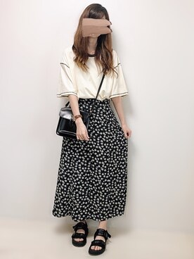 aikoさん（レディース・165cm）の春コーディネート