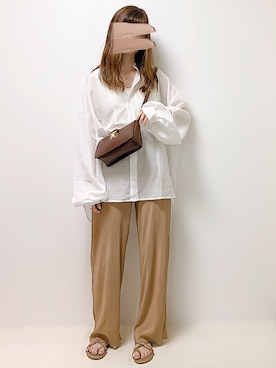 「ADAM ET ROPE'（アダムエロペ）のクロスボディーバッグ（ショルダーバッグ）」を使った、aikoさん（レディース・165cm）の夏コーディネート