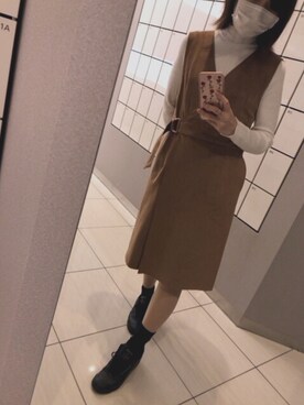 「仕事コーデ」｜「アイテム（ダウンジャケット/コート）」を使った、mさん（レディース・152cm）の秋コーディネート