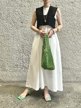 「ADAM ET ROPE'（アダムエロペ）のSILVERフォルムネックレス（ネックレス）」を使った、みなみさん（レディース・159cm）の春コーディネート