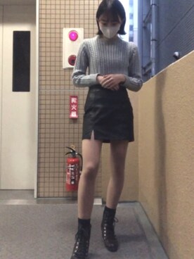 「G by Guess（ジーバイゲス）のアイテム（ブーツ）」を使った、Sharonさん（レディース・162cm）の秋コーディネート