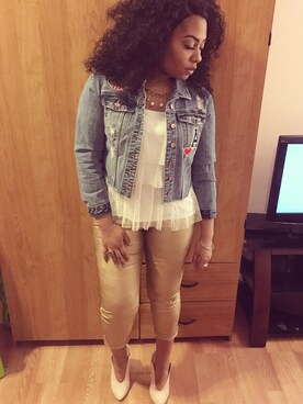 Lu Whiteさんのコーディネート