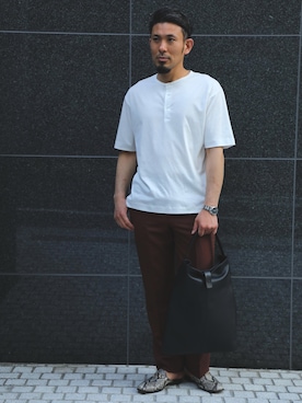 「markaware（マーカウェア）のアイテム（スラックス）」を使った、Hiroyukiさん（メンズ・177cm）の春コーディネート