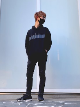 「GIVENCHY（ジバンシイ）のアイテム（パーカー）」を使った、TAKAさん（メンズ・167cm）の冬コーディネート