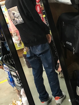 「LANCEL（ランセル）のアイテム（デニムパンツ）」を使った、よしこさん（メンズ・170cm）の春コーディネート