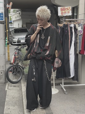 「off white（オフホワイト）のアイテム（キーケース/キーアクセサリー）」を使った、かんせいさん（メンズ・168cm）の夏コーディネート