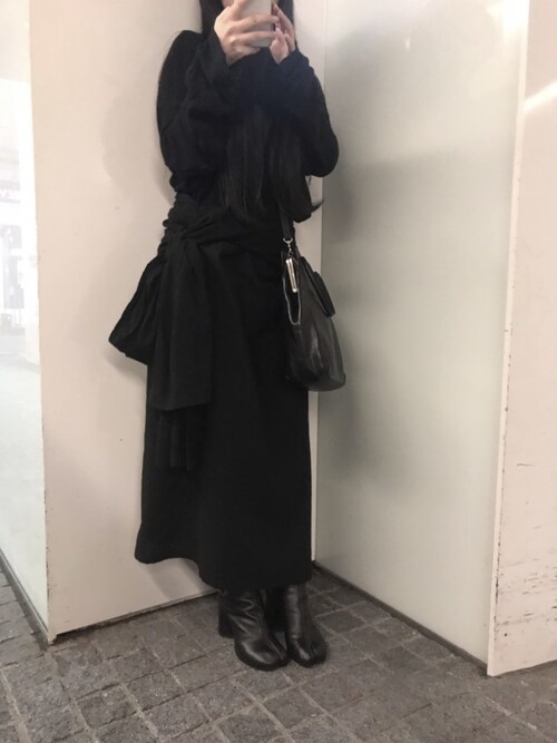 Yohji Yamamoto +Noir（ヨウジヤマモトプリュスノアール）のショルダーバッグを使った人気ファッションコーディネート - WEAR