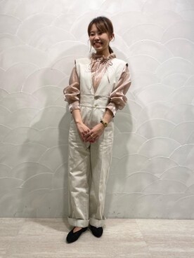 石井　オデット エ オディール スタッフさんのコーディネート