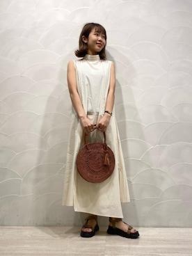 石井　オデット エ オディール スタッフさんのコーディネート