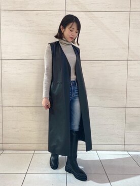 石井　オデット エ オディール スタッフさんのコーディネート