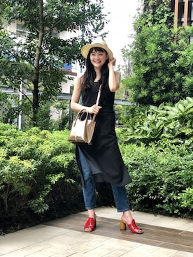 「＃デニム」｜「アイテム（帽子）」を使った、バナナ・リパブリック　グランツリー武蔵小杉さん（レディース・164cm）の夏コーディネート