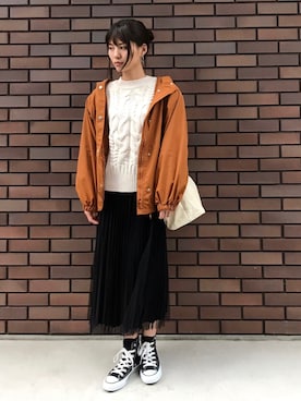 「アイテム（マウンテンパーカー、ブラウン系）」を使った、chisaさん（レディース・165cm）の秋コーディネート