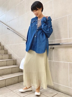 「Lee（リー）のアイテム（シャツ/ブラウス）」を使った、Araya_ｍさん（レディース・161cm）の春コーディネート